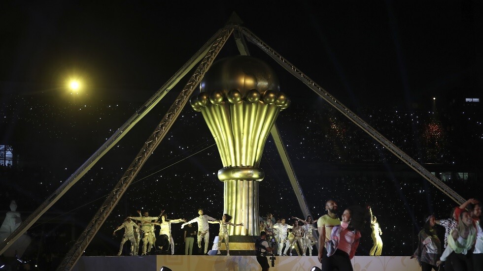 رياض محرز يتوج بجائزة أفضل لاعب مغاربي لعام 2019