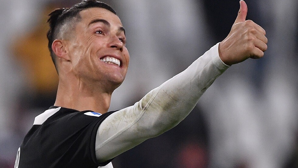 رونالدو يلفت أنظار عشاقه بـ196 دولارا!