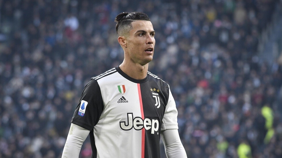 رونالدو يضرب عدة أرقام قياسية ويتجاوز ميسي