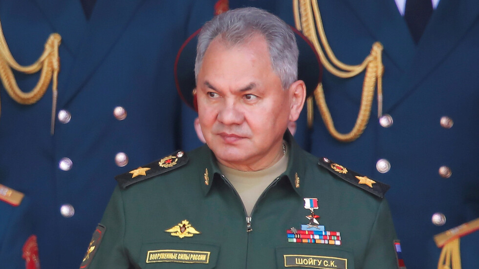 شويغو يثمن دور القوات الروسية في إعادة الحياة السلمية إلى سوريا