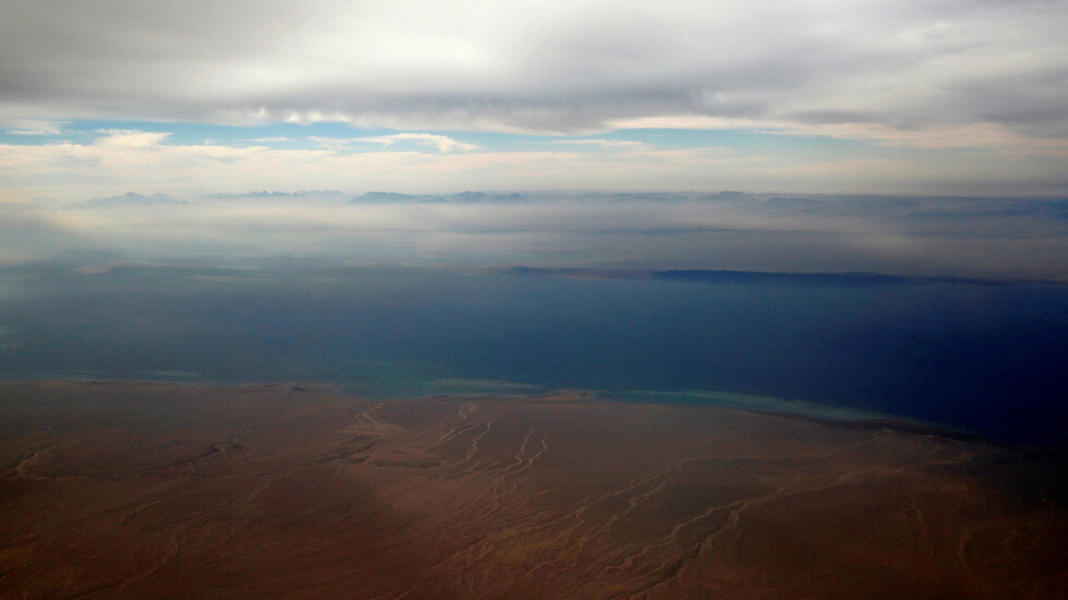 مصر تنفي الأنباء عن غرق المحافظات الساحلية