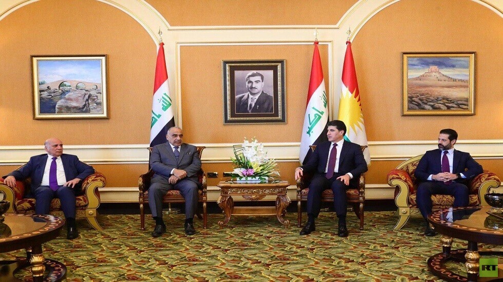 عبد المهدي يصل أربيل على رأس وفد كبير