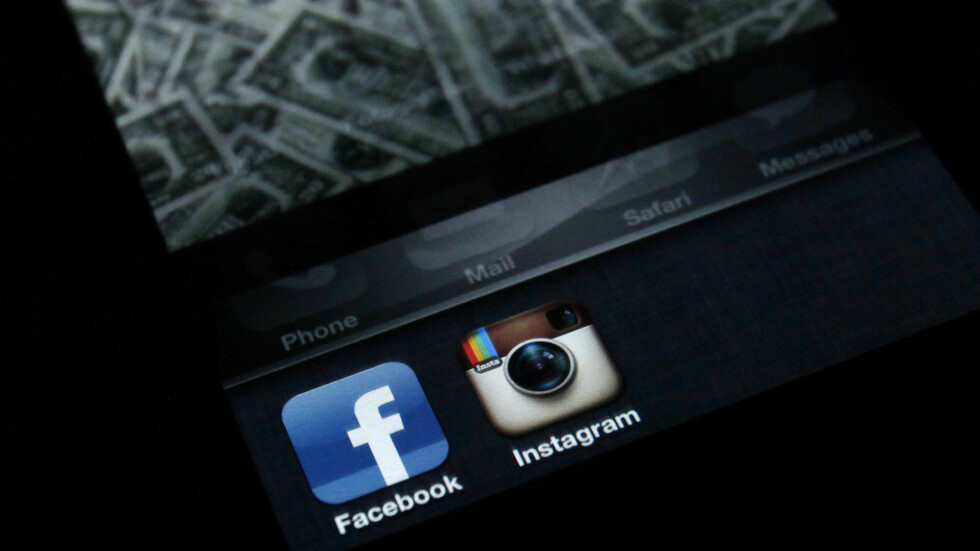 "فيسبوك" و"إنستغرام" يحجبان منشورات مؤيدة لسليماني