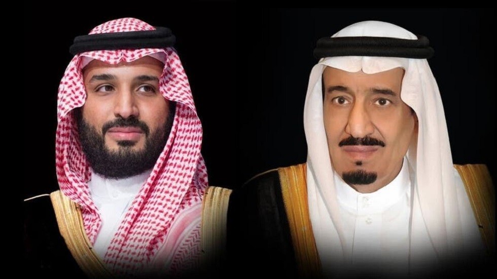 الملك سلمان وولي عهده يبرقان لسلطان عُمان الجديد