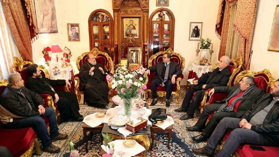 وفد من "حماس" يزور ممثلي الكنيسة الأرثوذكسية بغزة (صور)