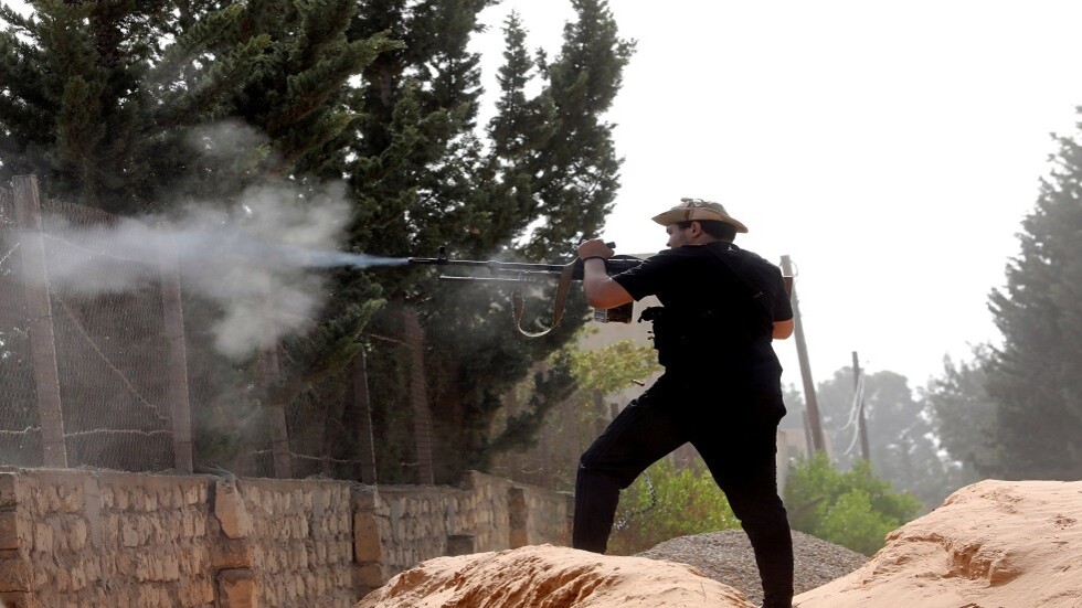 المرصد السوري: مقتل 14 من السوريين الموالين لتركيا في ليبيا