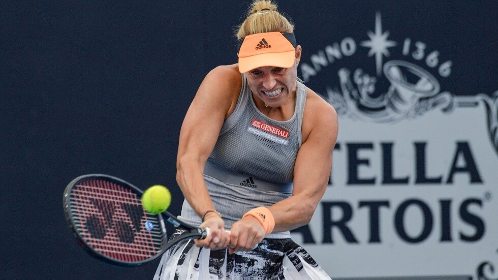 كيربر تتلقى ضربة موجعة قبل بطولة أستراليا المفتوحة (فيديو)