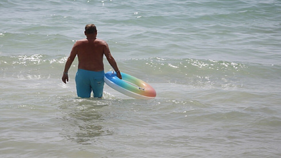 جزائري حاول الوصول سباحة إلى أستراليا