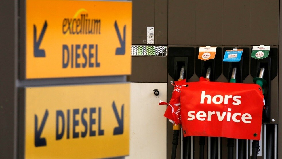 إيران تتحدى عقوبات واشنطن وتضاعف مبيعاتها من المازوت