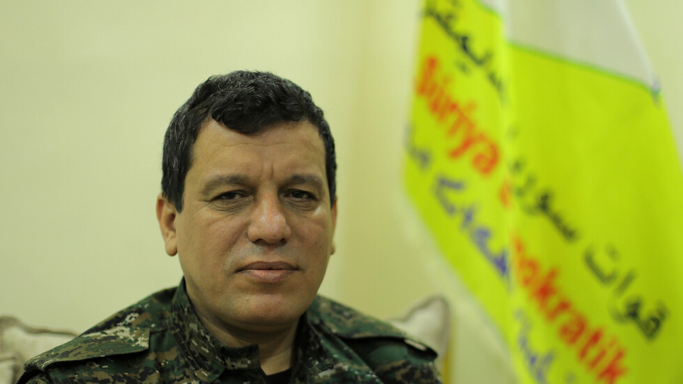 "قسد" تؤكد التنسيق مع واشنطن وموسكو حول مصير معتقلي "داعش"