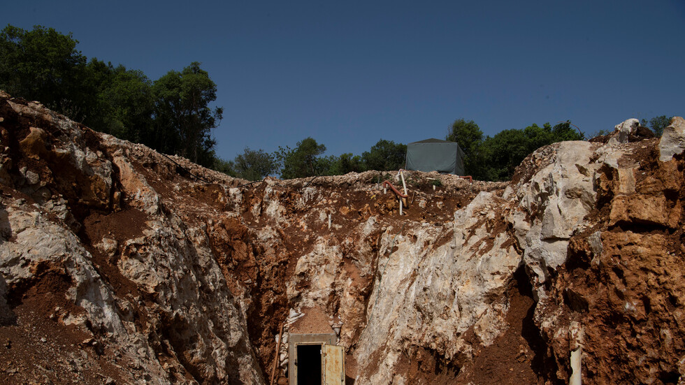 إسرائيل تنشر نظام استشعار جديدا خاصا برصد الأنفاق عند حدود لبنان