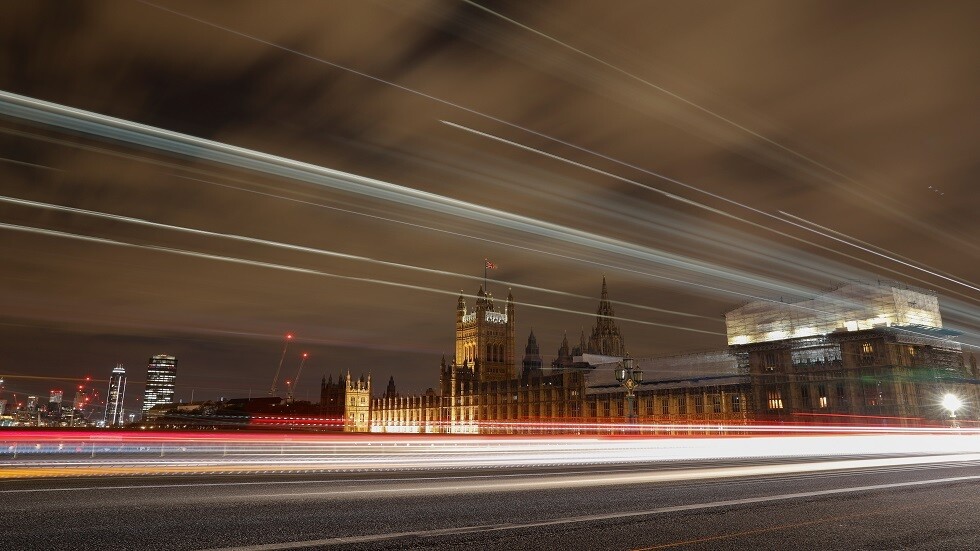 جونسون يدرس نقل مجلس اللوردات من لندن