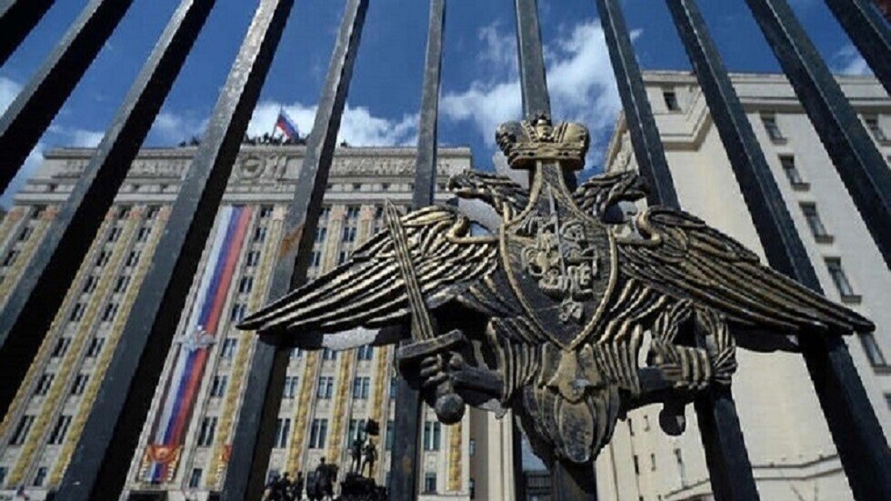 شويغو وآكار يبحثان الوضع في سوريا وليبيا