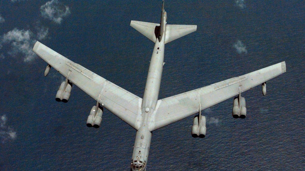 واشنطن ترسل قاذفة استراتيجية أخرى إلى قاعدتها في المحيط الهندي