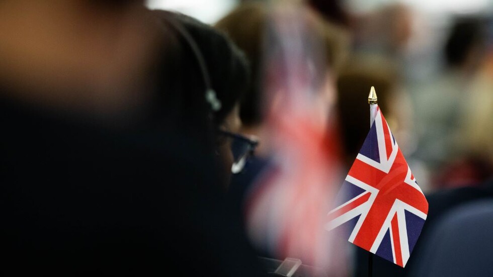 انطلقت عملية انهيار بريطانيا