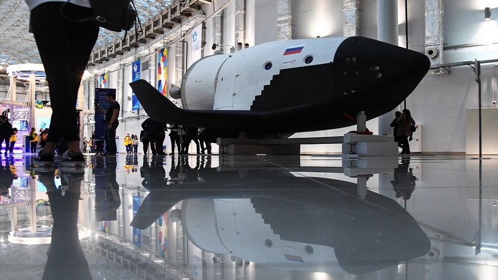 شركة روسية  تصمم مكوكا مستقلا عن المحطة القمرية الأمريكية