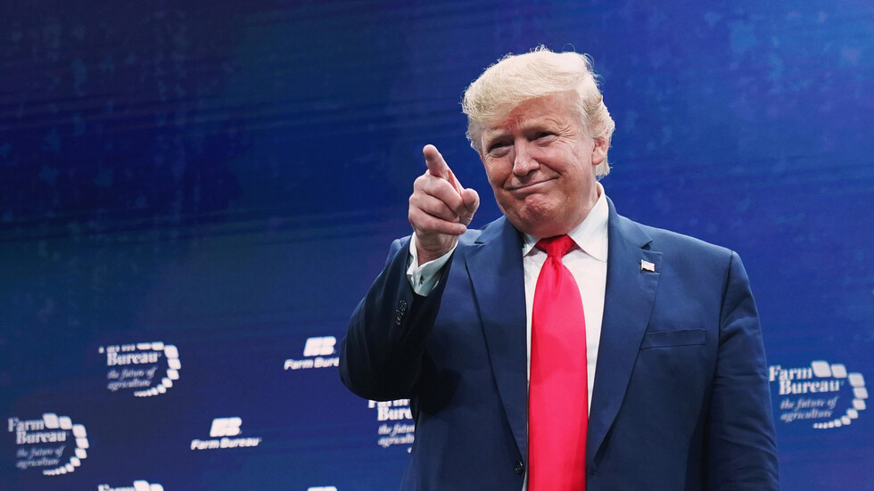 "رويترز": نائب إيراني عن مقاطعة كرمان يعد بـ3 ملايين دولار جائزة لمن يقتل ترامب