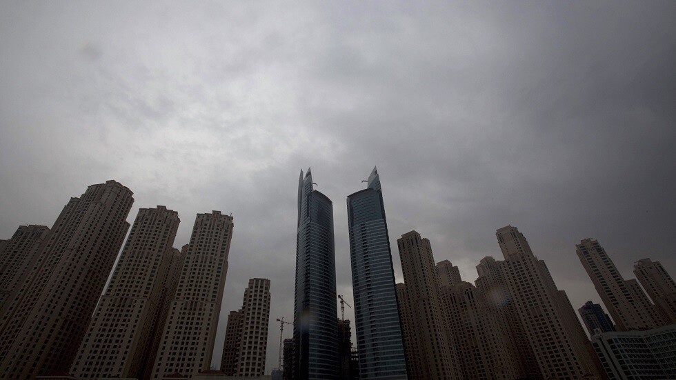 الإمارات بصدد تلقيح السحب باستخدام الدرونات