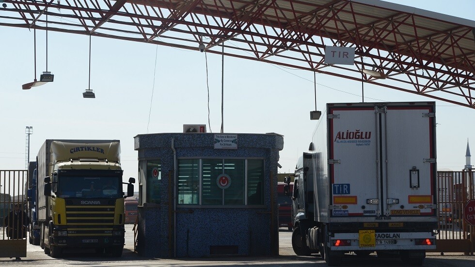 تركيا تستورد أول شحنة أحذية من سوريا!