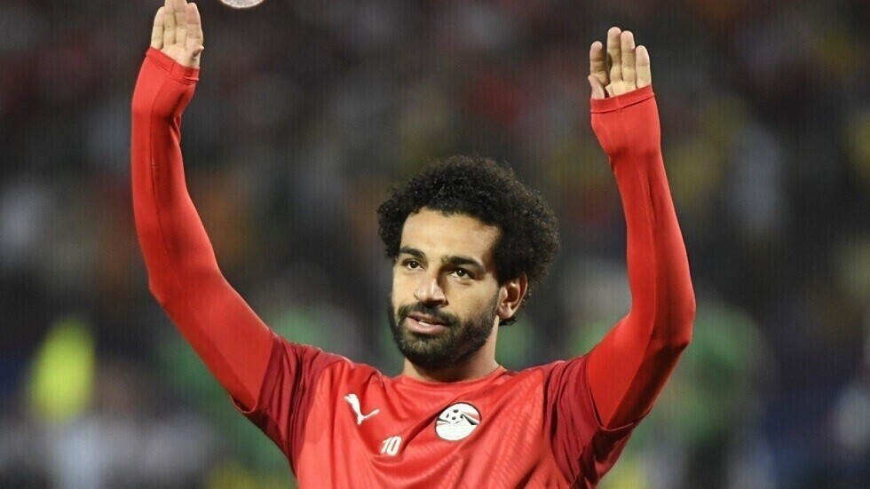 رئيس الاتحاد المصري يعلن انتهاء الخلافات مع صلاح (فيديو)