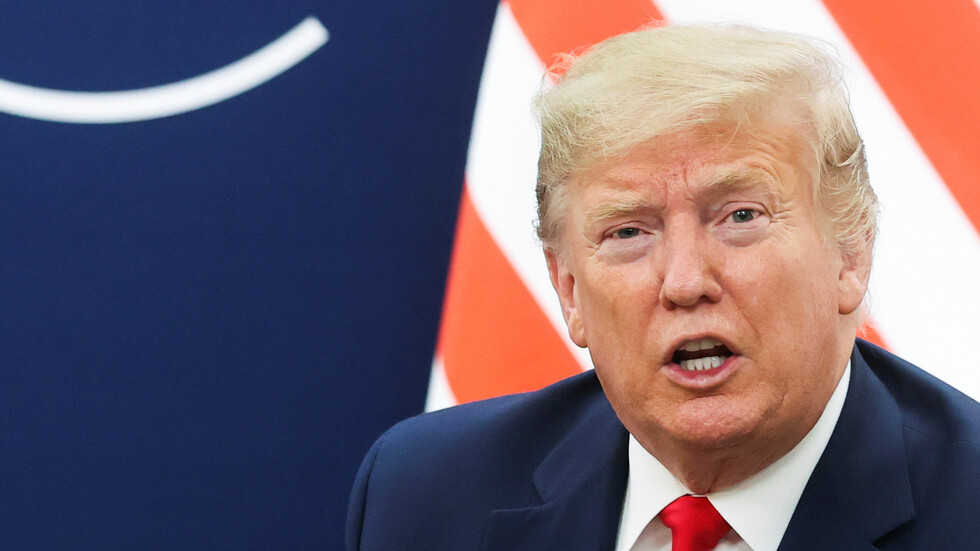 ترامب أول رئيس أمريكي ينضم إلى 