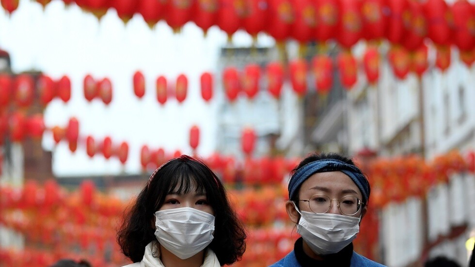 روسيا توصي رعاياها بالامتناع عن السفر إلى الصين