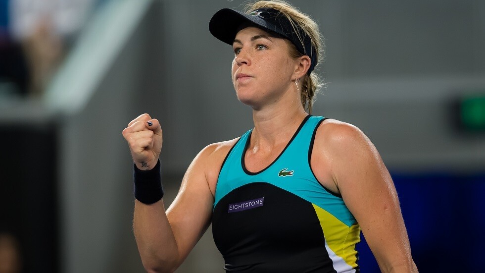 الروسية بافليوتشنكوفا تتجاوز البطلة السابقة كيربر في أستراليا