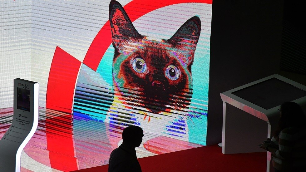 استطلاع رأي: 12% من الروس لا يثقون بالذكاء الاصطناعي