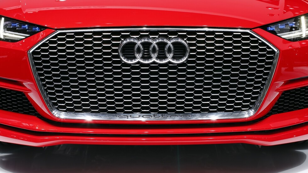 منافسة mercedes E class الجبارة من أودي