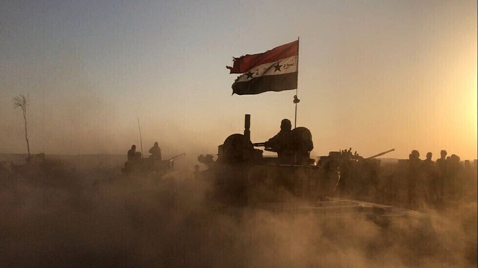 عدسة RT ترافق الجيش السوري على مشارف مدينة معرة النعمان جنوب إدلب