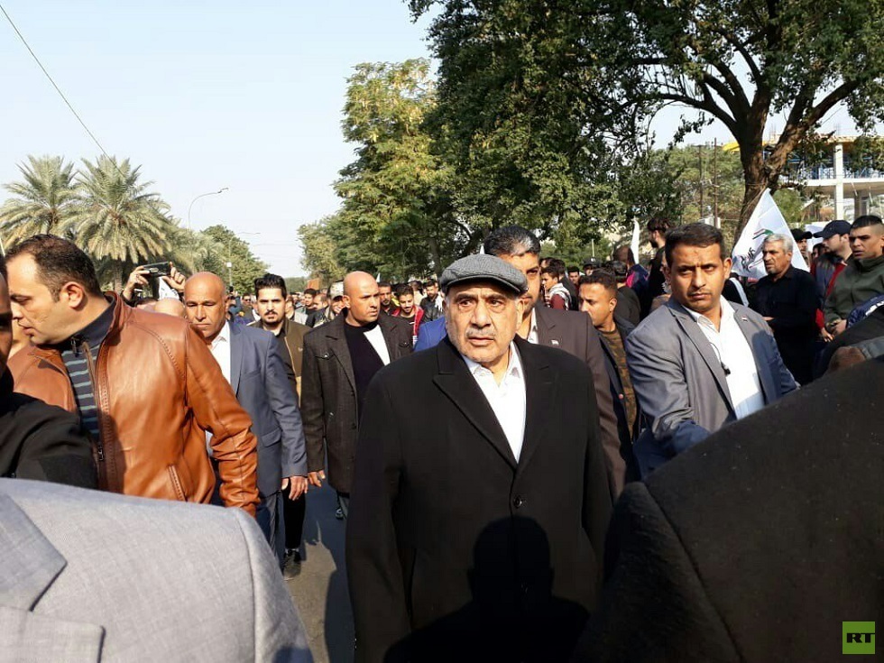 تشييع حاشد للمهندس وسليماني في بغداد