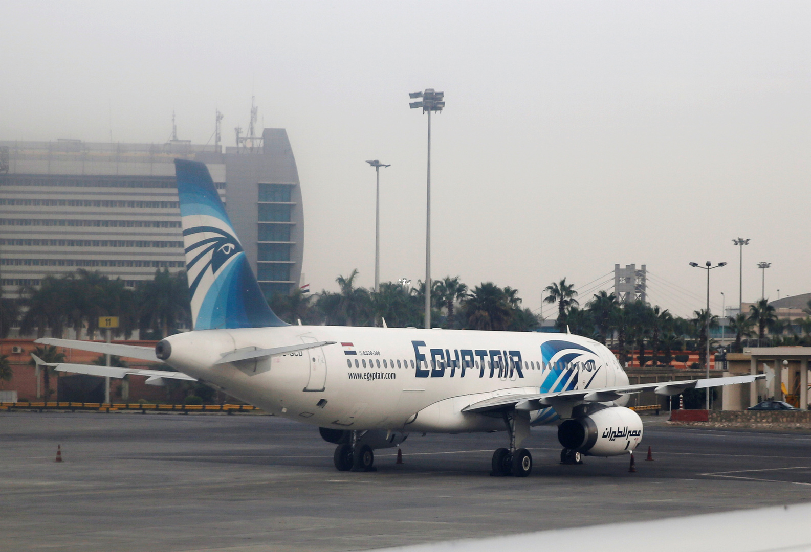 مصر للطيران تعلق رحلاتها إلى بغداد يومين بسبب الأوضاع الأمنية
