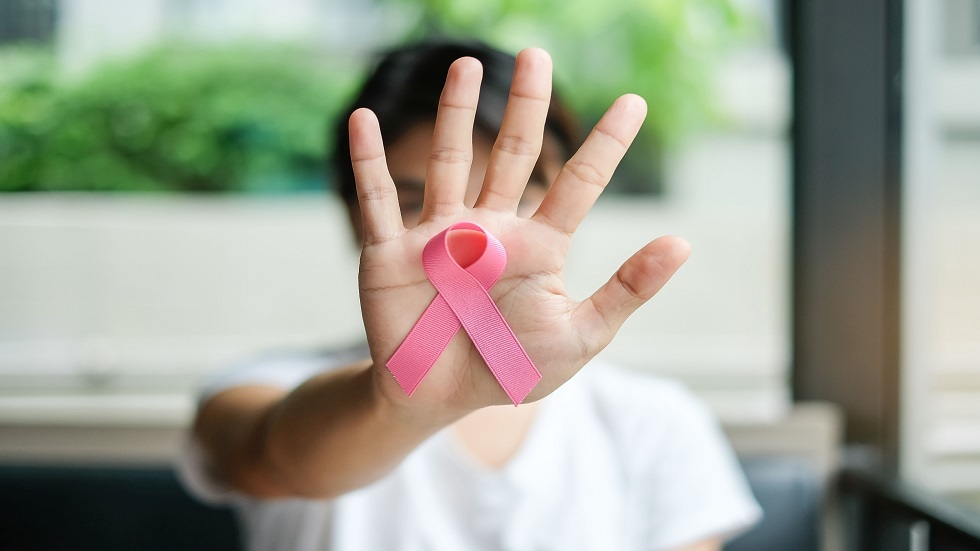 اكتشاف ثوري يحدد ما يزيد فرص إصابة النساء بسرطان الثدي