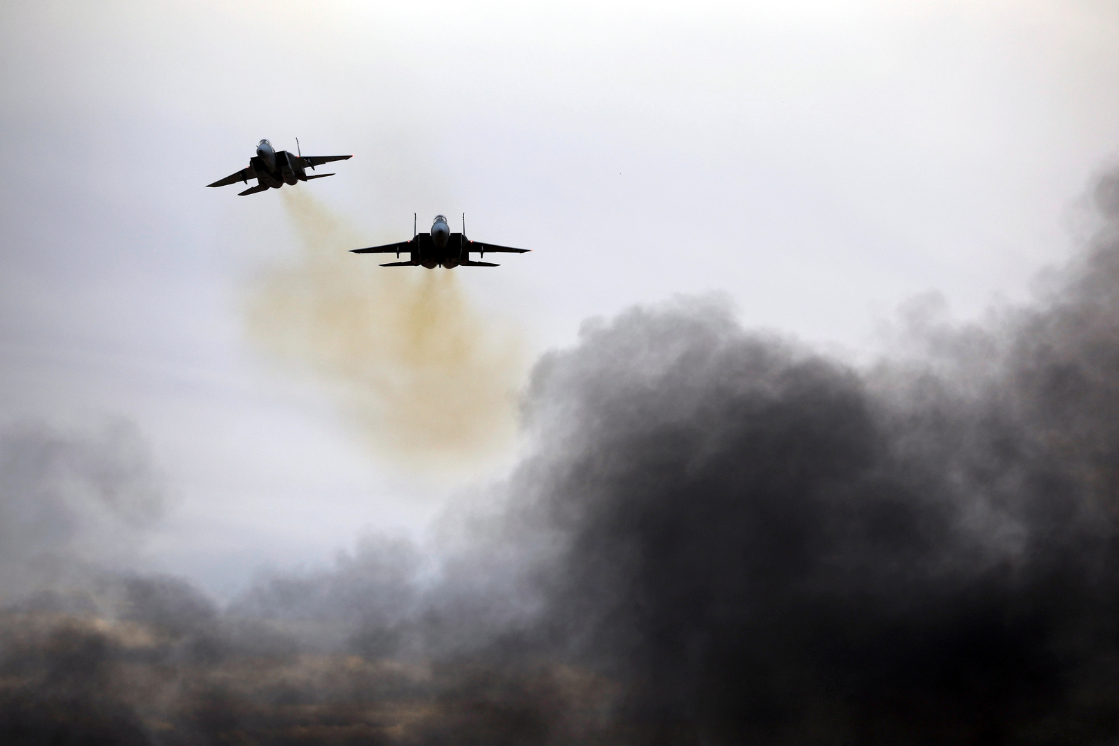 تقارير: إسرائيل وراء الغارات الجوية على البوكمال السورية