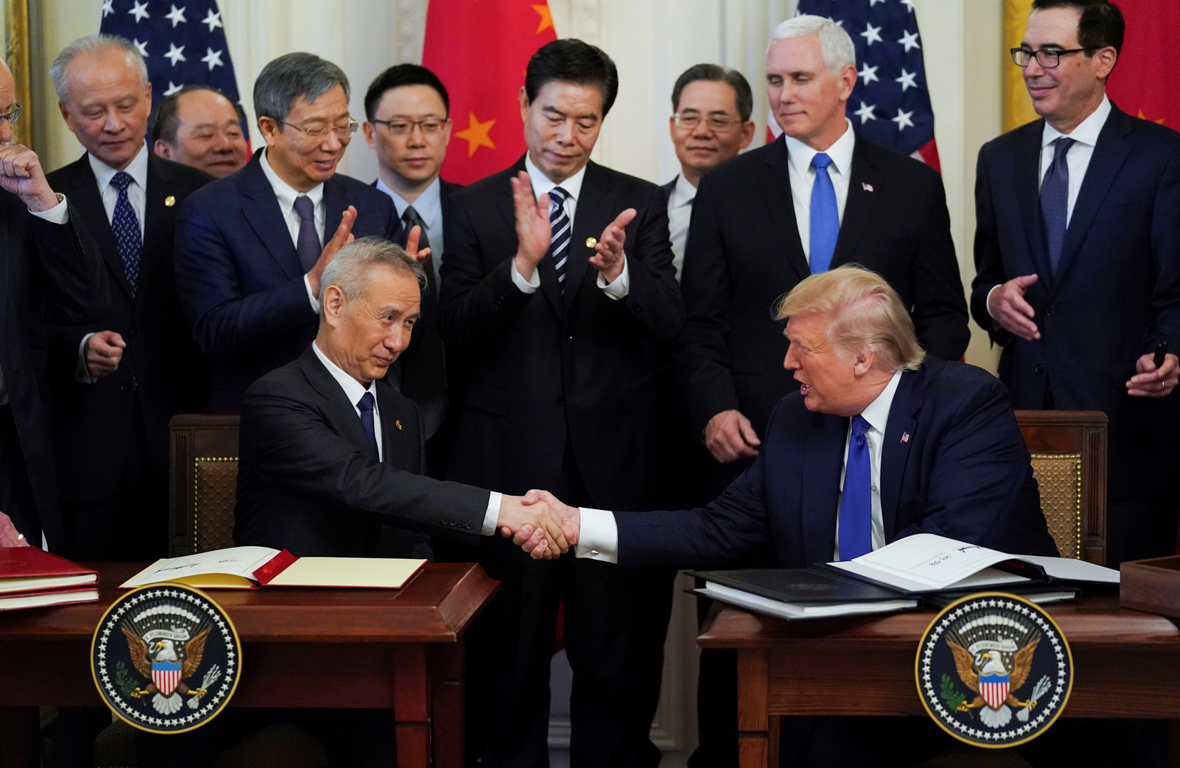 الولايات المتحدة والصين توقعان 