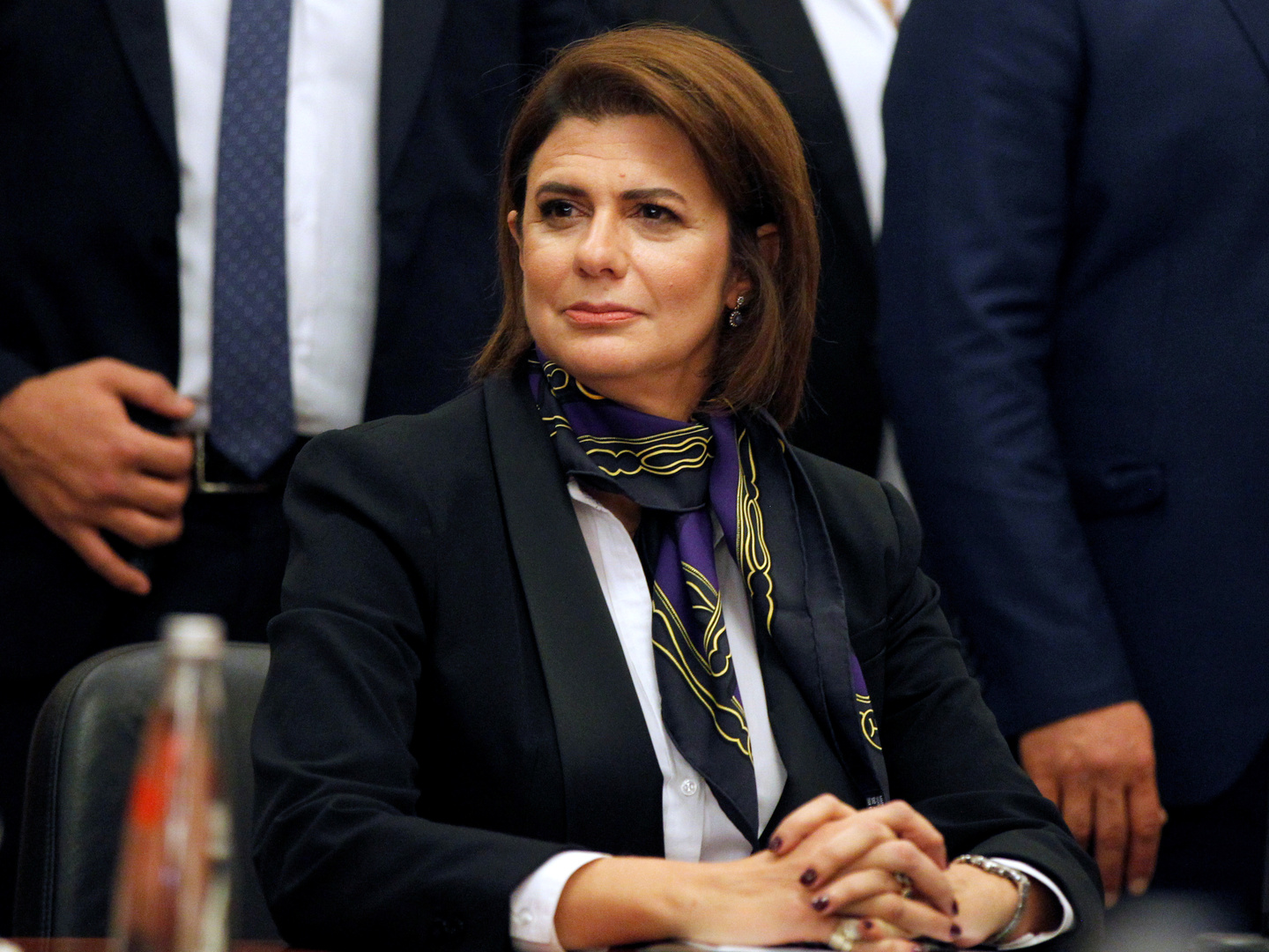 وزيرة الداخلية اللبنانية تعتذر عما جرى للصحفيين