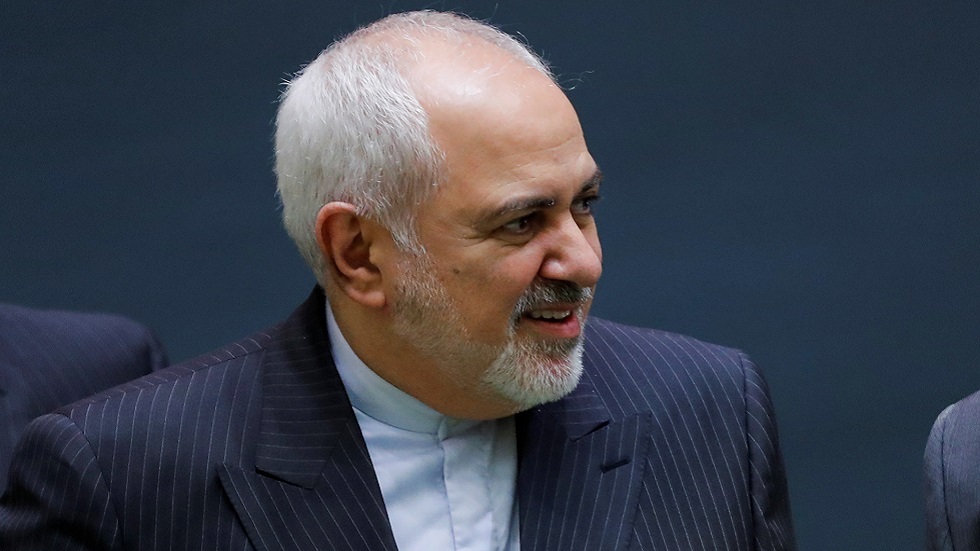ظريف يلوح بانسحاب إيران من معاهدة الحد من انتشار السلاح النووي