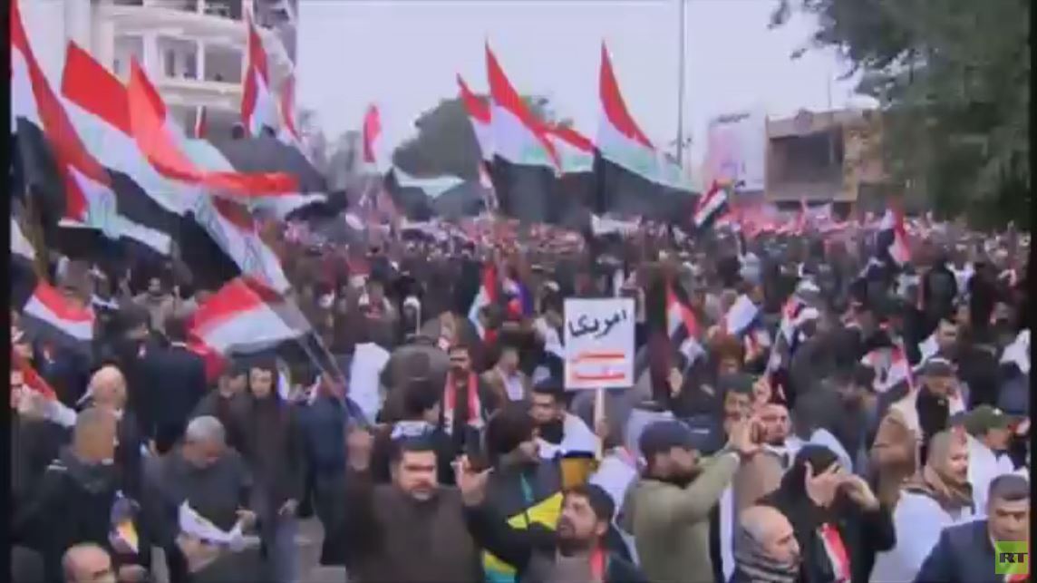 تظاهرات حاشدة في بغداد تطالب بإنهاء وجود القوات الأمريكية في العراق