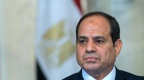 السيسي يصل إلى لندن قادما من برلين