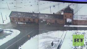 5e28b18c42360445a405a622