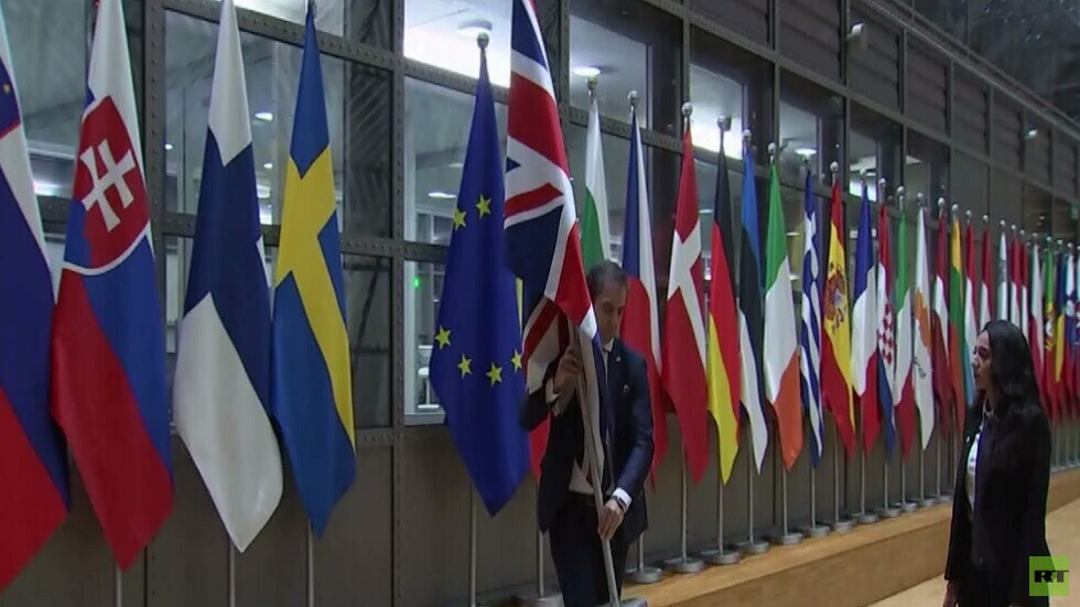 بريطانيا تغادر الاتحاد الأوروبي رسميا