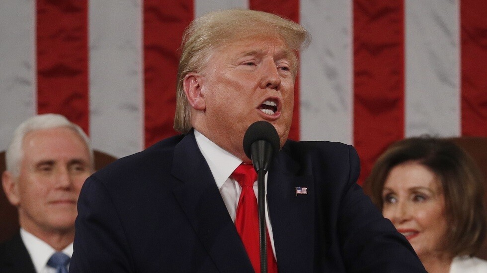 ترامب يتعهد بـ"سحق طغيان" مادورو