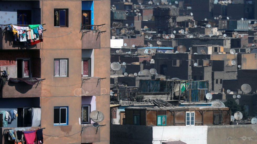 تفاصيل جديدة حول العثور على عائلة كاملة مشنوقة بظروف غامضة في مصر