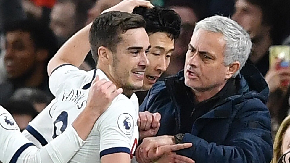 مورينيو ينجو من كمين ساوثهامبتون