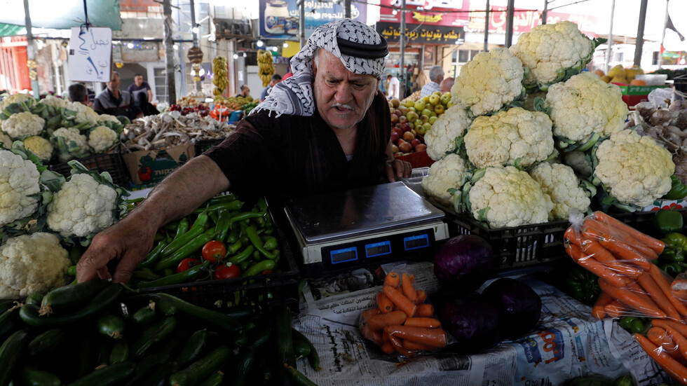 الحظر الفلسطيني على منتجات إسرائيلية يدخل حيز التنفيذ
