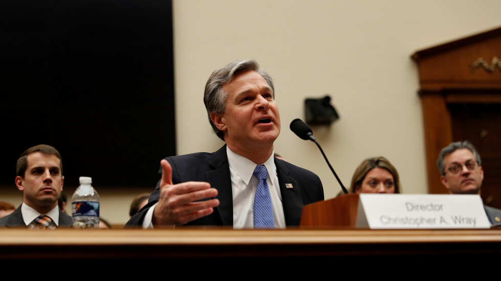 واشنطن: الصين تسرق التكنولوجيا الأمريكية وتمثل تهديدا 