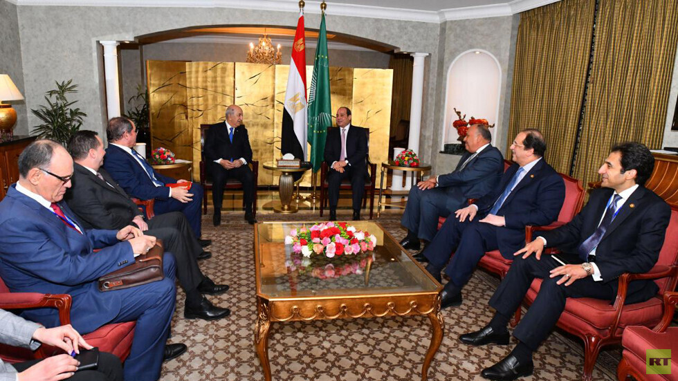 السيسي وتبون يبحثان العلاقات الثنائية والأزمة الليبية في أديس أبابا