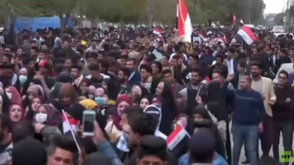 قتيل وجرحى في صدامات مع الأمن بمحافظة ذي قار