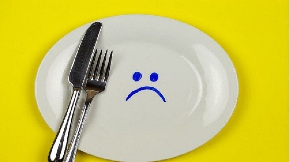 حمية غذائية تدفع شابا لإنهاء حياته!