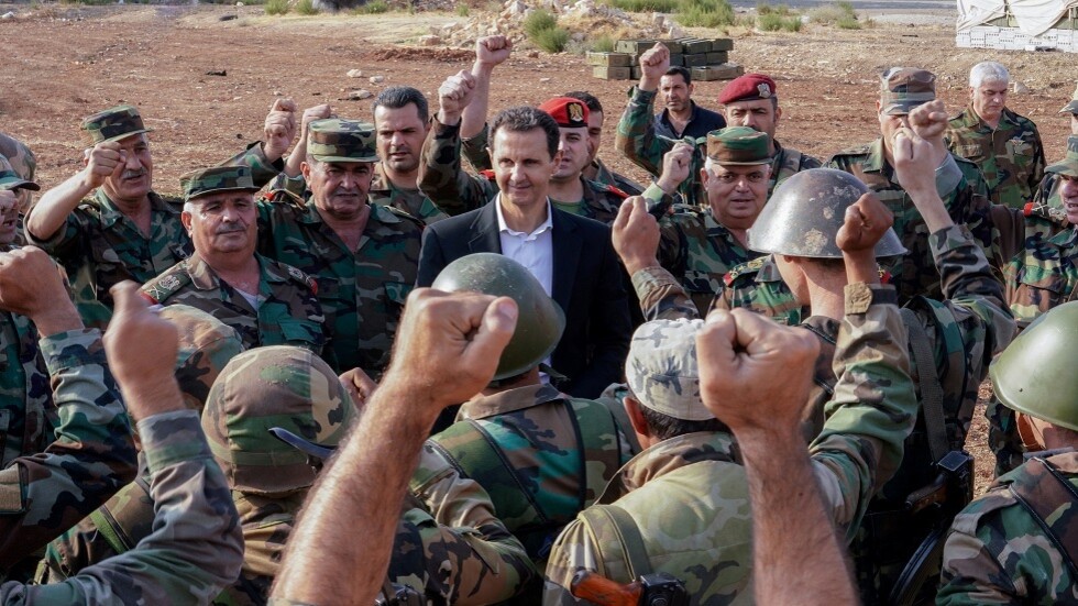 الجيش السوري يقول إنه سيواصل الرد على هجمات